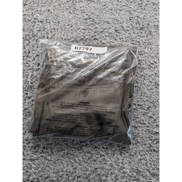 Dockers Pants Men 36x32 Gray Workwear Straight Classiccore Minimalist Preppy - Picture 10 of 10